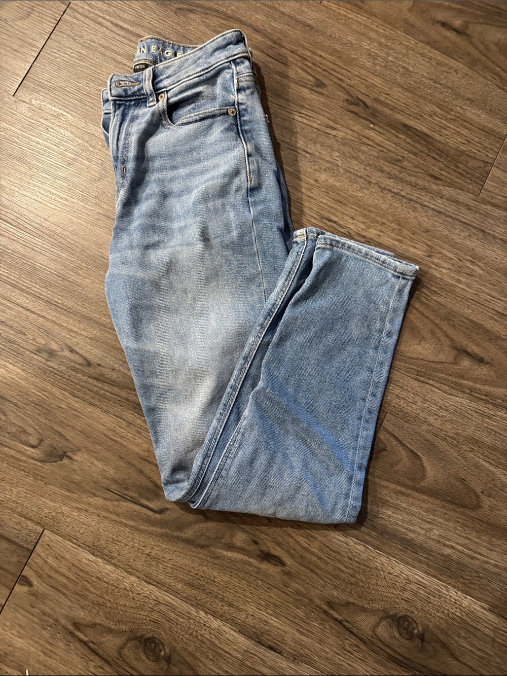 American Eagle Outfitters Light Wash Skinny Jeans